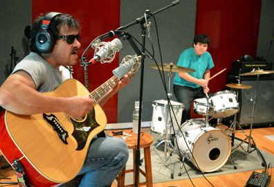 recording acoustic guitar